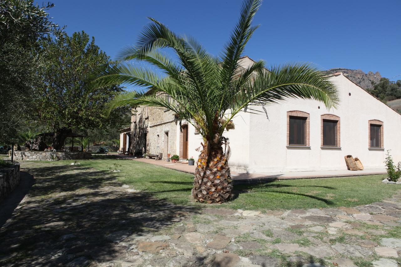 Agriturismo A'Sena-Runcatini Cimina Ngoại thất bức ảnh